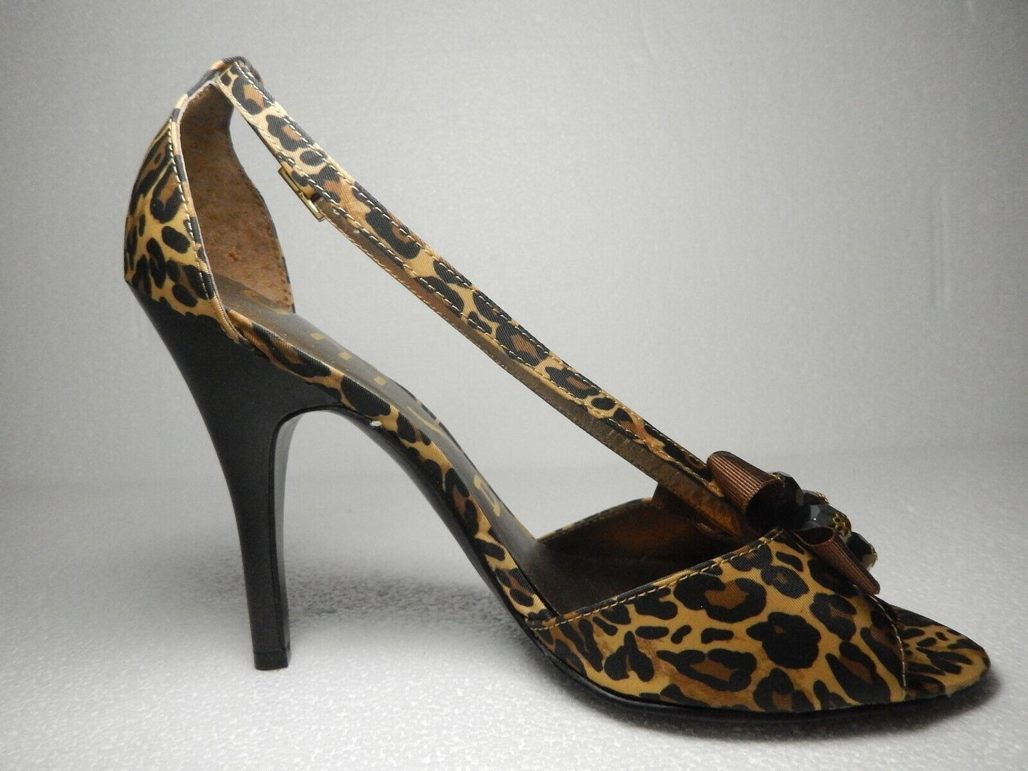 *NEW* Unisa SUPER CUTE Sling Back Peep Toe 4" Heels Brown Cheetah Print 7.5M