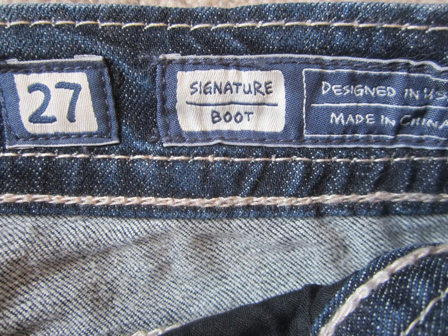 NWT- MISS ME Embellished Signature Boot Cut Stretch Jeans 27 x 34 NWT