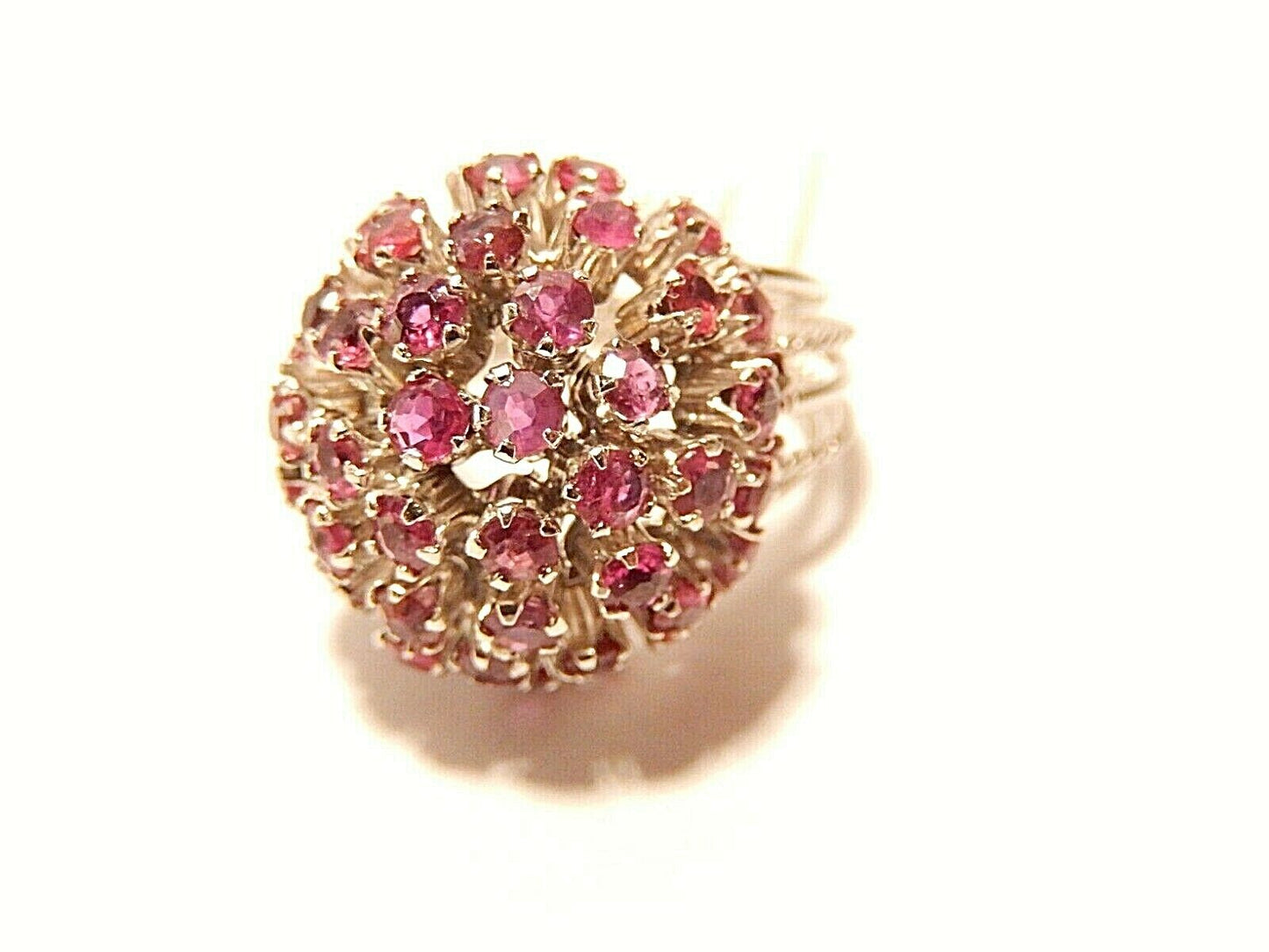 *VINTAGE* LADIES 14KT WHITE GOLD LARGE RUBY CLUSTER STATEMENT RING SIZE 8