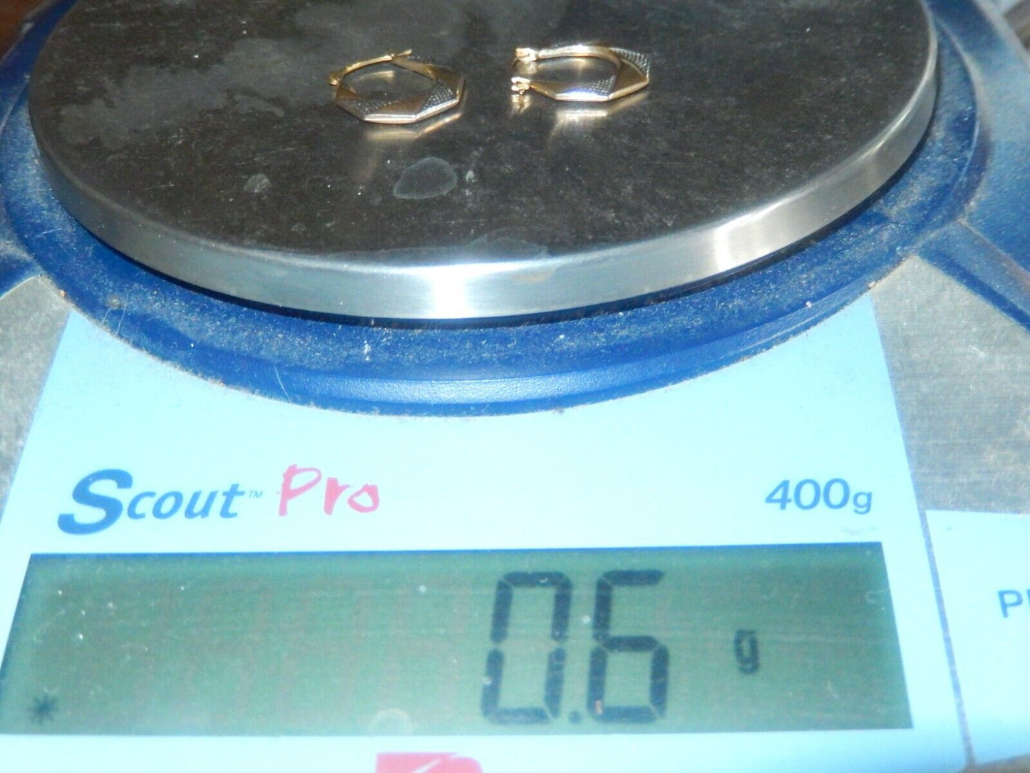 *VINTAGE* 10k Yellow & White Gold 15mm x 17mm Hoop Earrings