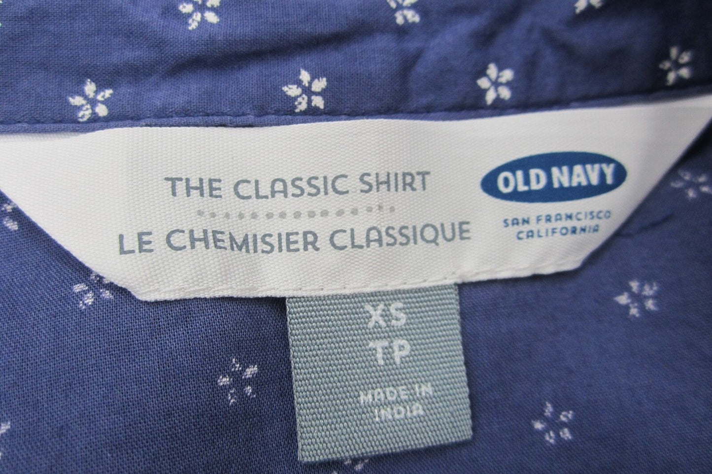 *VERY NICE* Womens Old Navy The Classic Shirt Buttoned Cotton Top Size XS