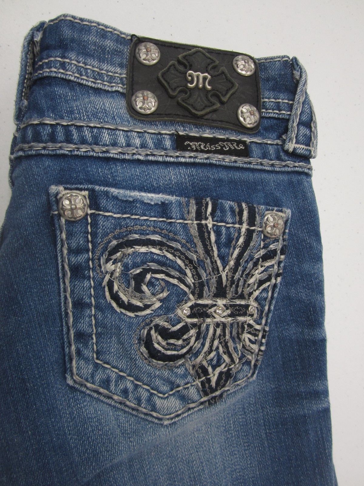SUPER NICE MISS ME GIRLS CAPRI JEANS EMBROIDERED FLEUR DESIGN CUTE SZ 10 x 14