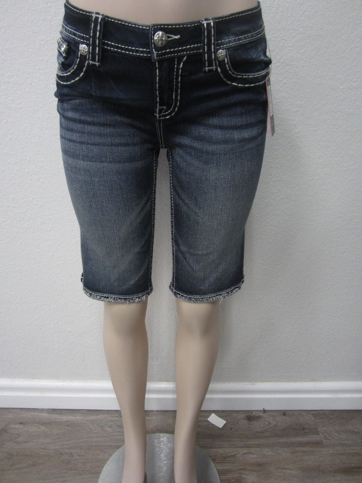NWT MISS ME MID RISE BERMUDA MS5014M204 MEDIUM BLUE SHORTS SIZE 24 x 11