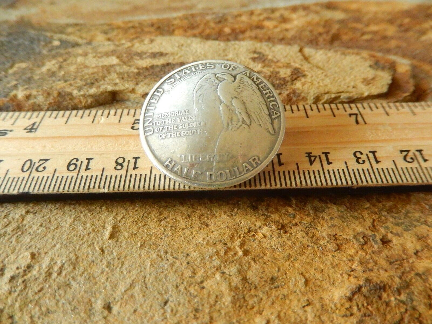 6 PCS STONE MOUNTAIN JACKSON LEE REPRODUCTION HALF DOLLAR COIN CONCHO 1 1/4 INCH