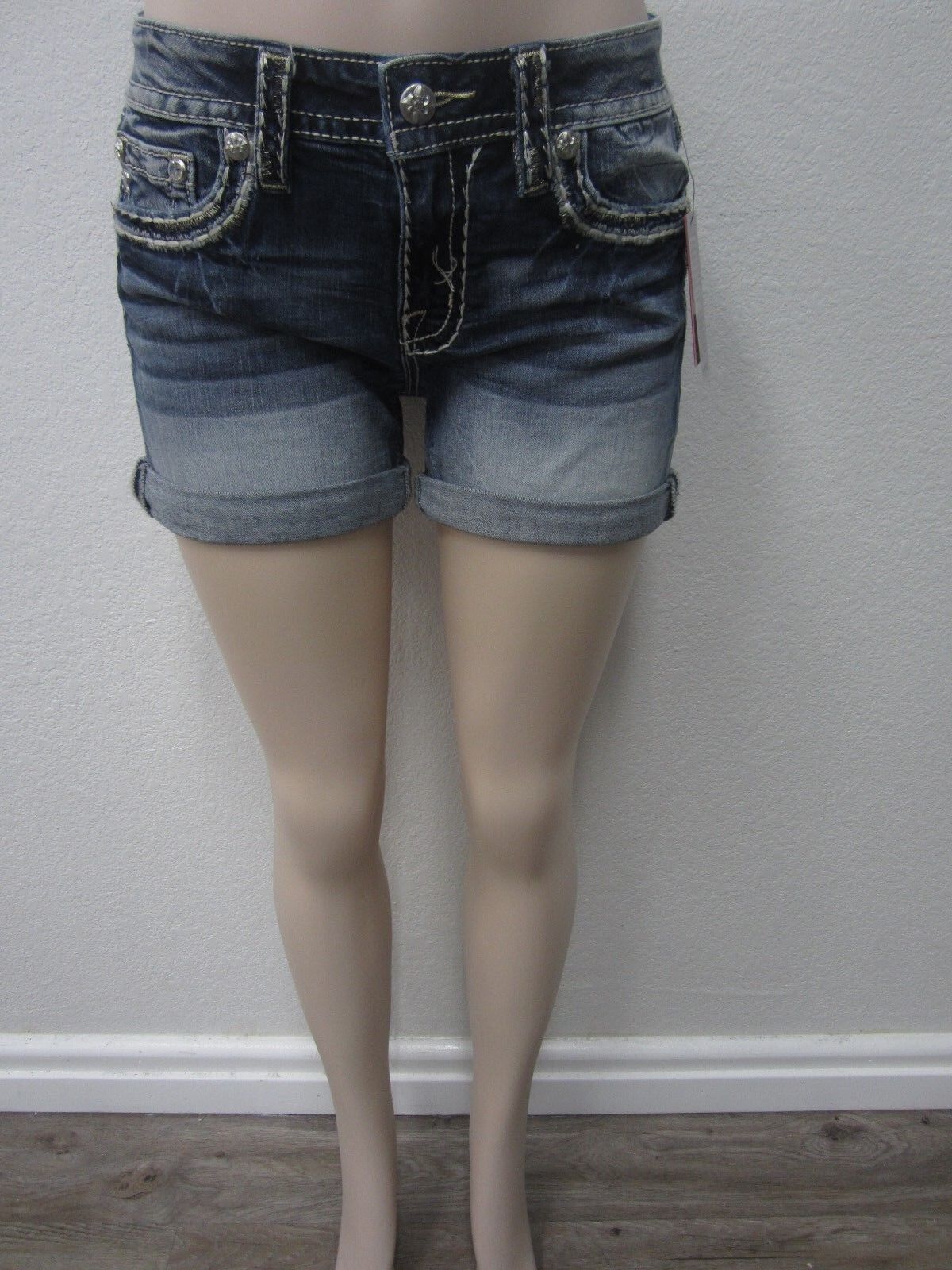 NWT Miss Me Thick Stitched Pockets Rolled Stretch Shorts - M5014H272 Size 27x3"