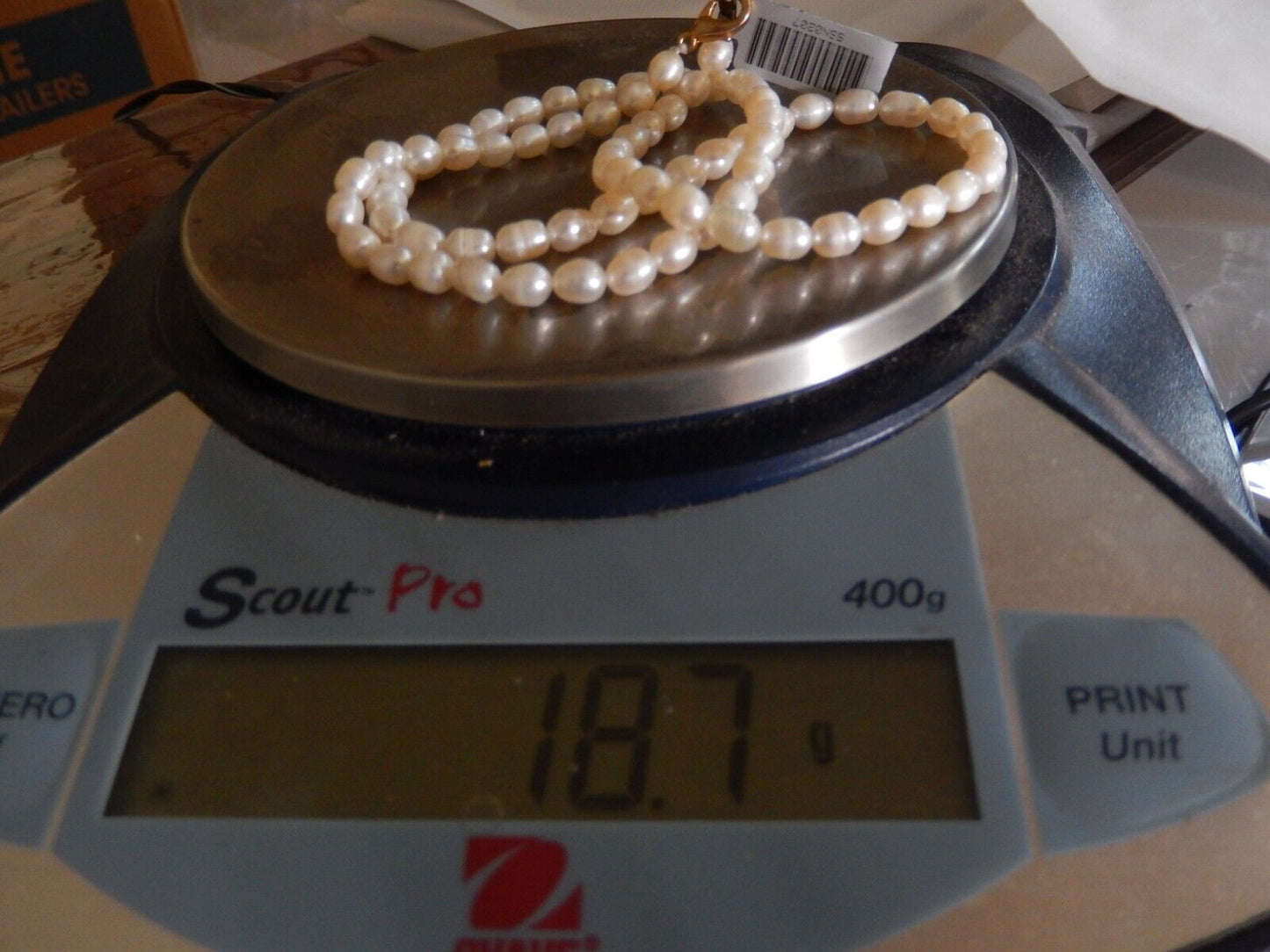 *VINTAGE* 18" Oval Ringed White Cream Freshwater Pearl Necklace w/Lobster Clasp