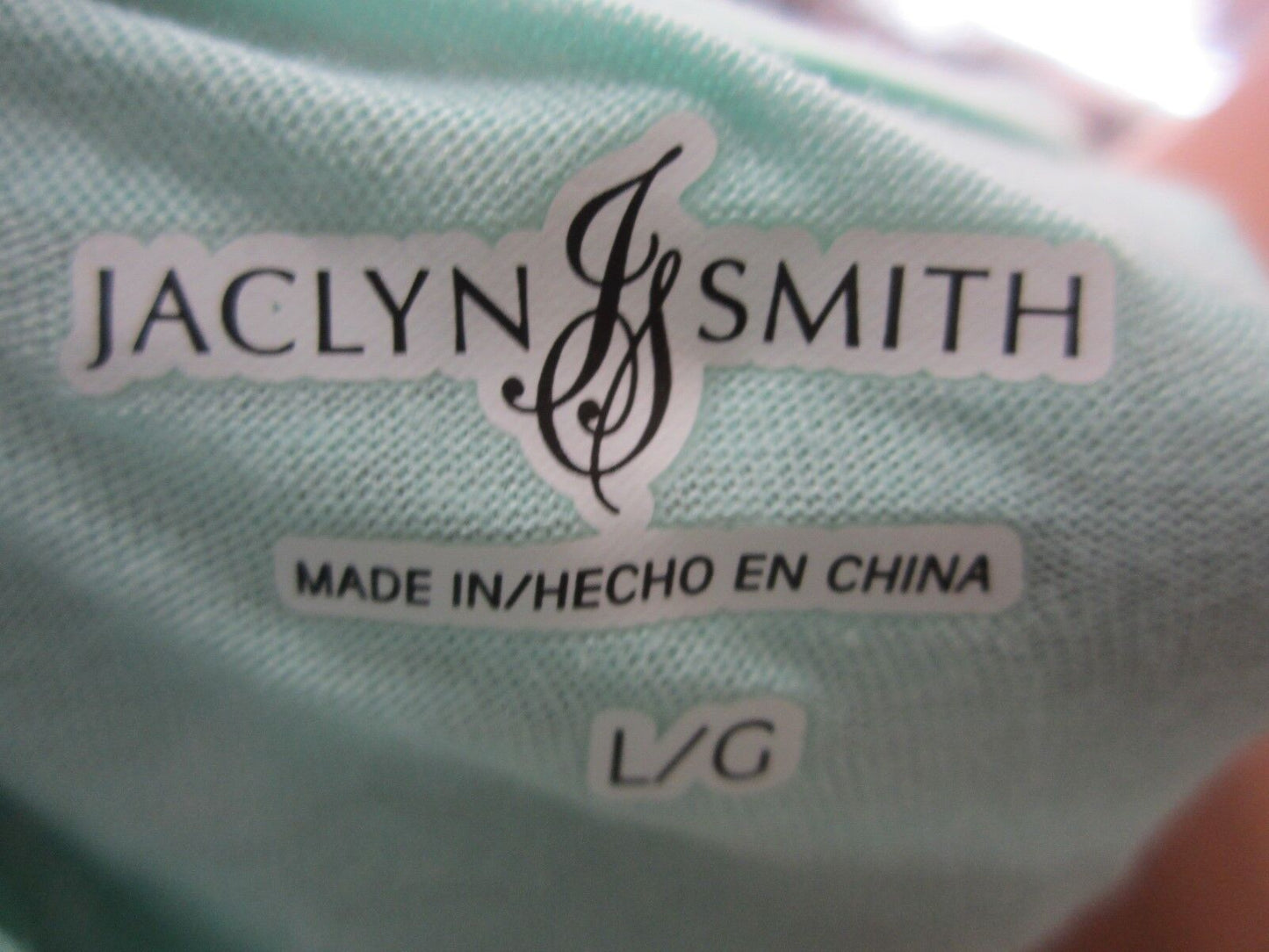 NWT Jaclyn Smith Light Green V Neck Short Sleeve Blouse Cotton Nice Design SZ LG