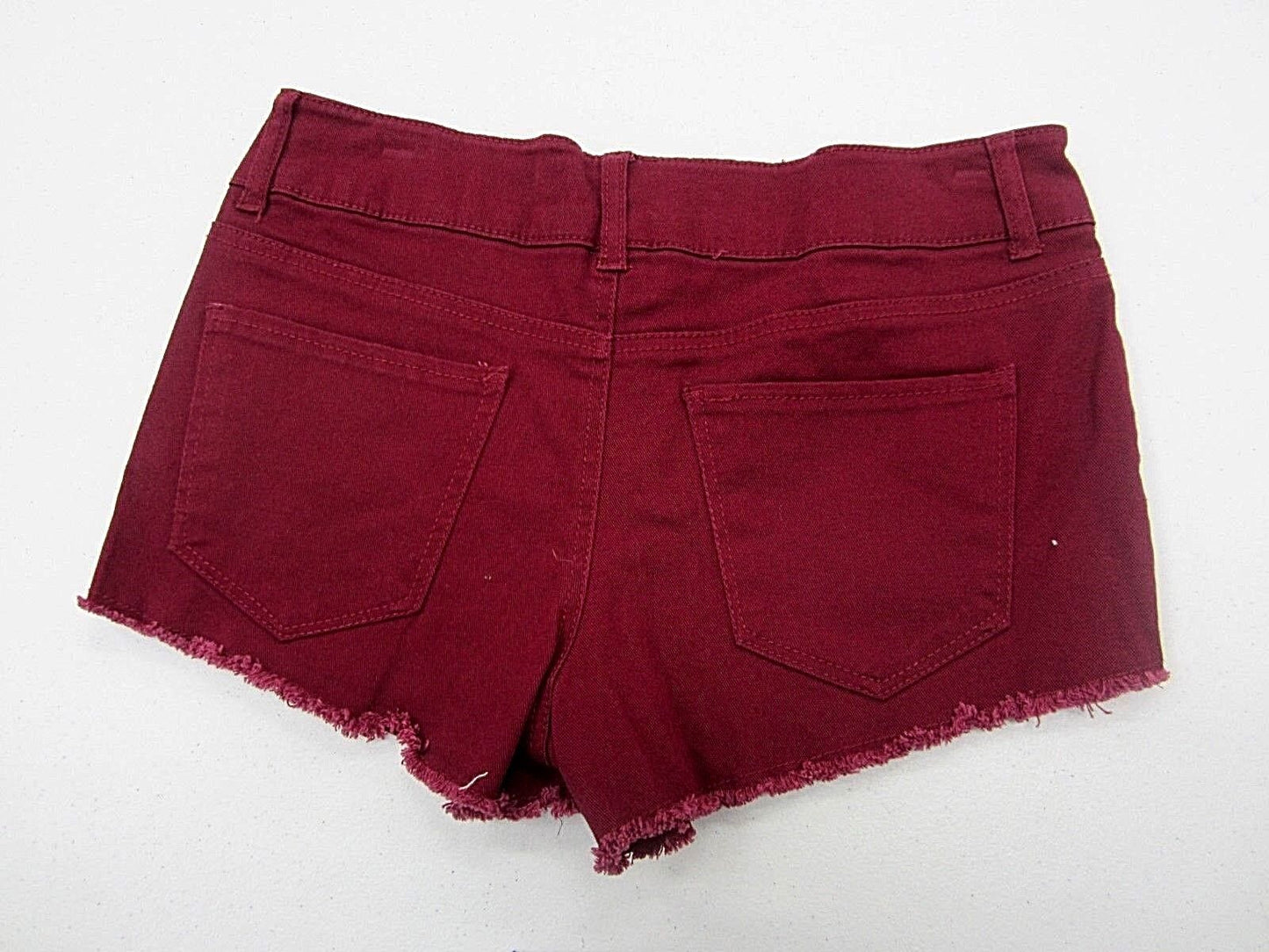 NWT Refuge Denim Mid Rise Shortie Shorts Marroon Fringe Hem Size 4 x 2"L