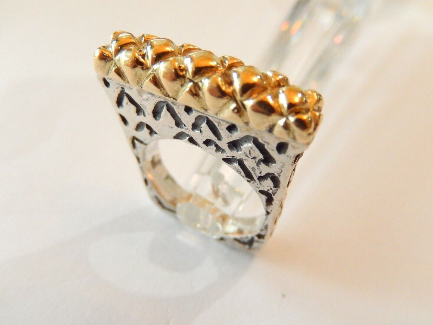 *VINTAGE* Heavy Sterling Silver 925 & 18K Yellow Gold Designer Inspired Ring 7.5