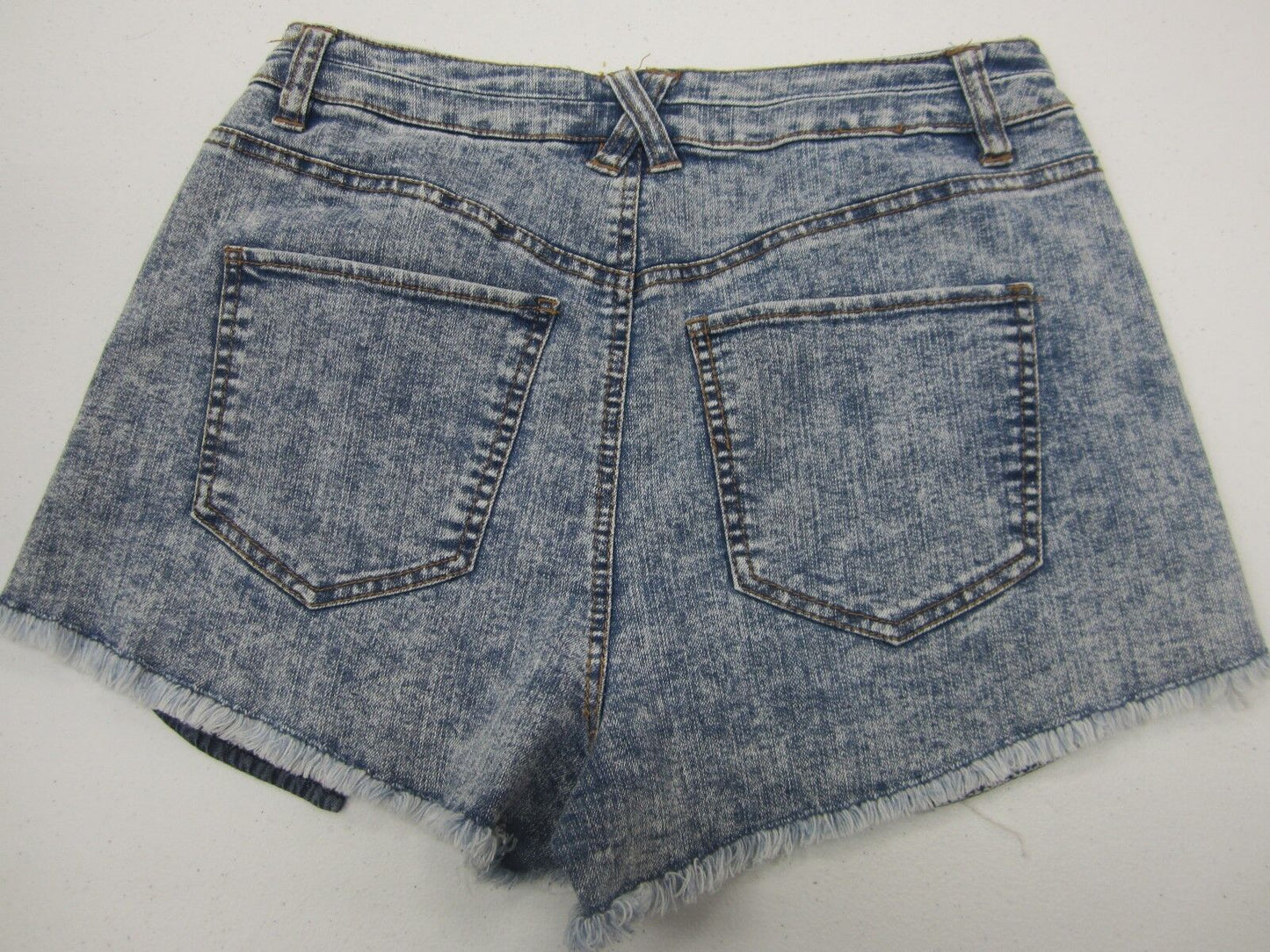 NWT Refuge Distressed Denim Shorts Cheeky Hi-Rise Stretch Charlotte Russe Size 4
