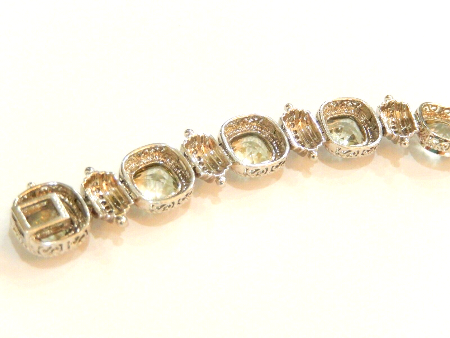 *NWT* 14K White Gold 20 CT Natural VS Aquamarine and VS Diamond Bracelet 7"