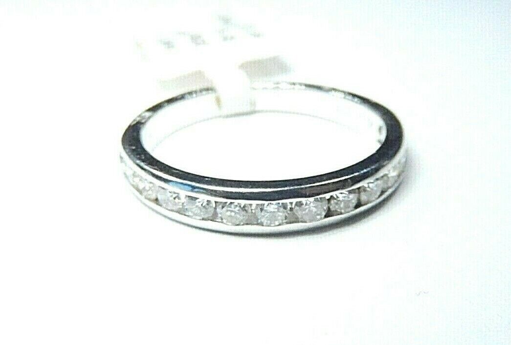 *NWT* 14k White Gold 2/3ct VS Natural Diamond Half Eternity Band Ring Size 6