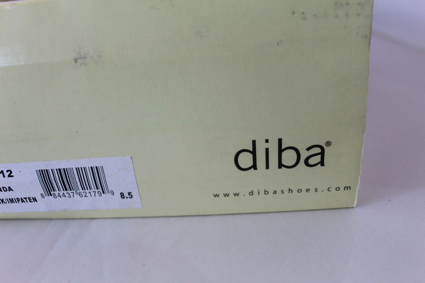*NIB* Diba 5.5" Wedge/High Heel 1.5" Platform Sandals/Shoes Gold & Black 8.5