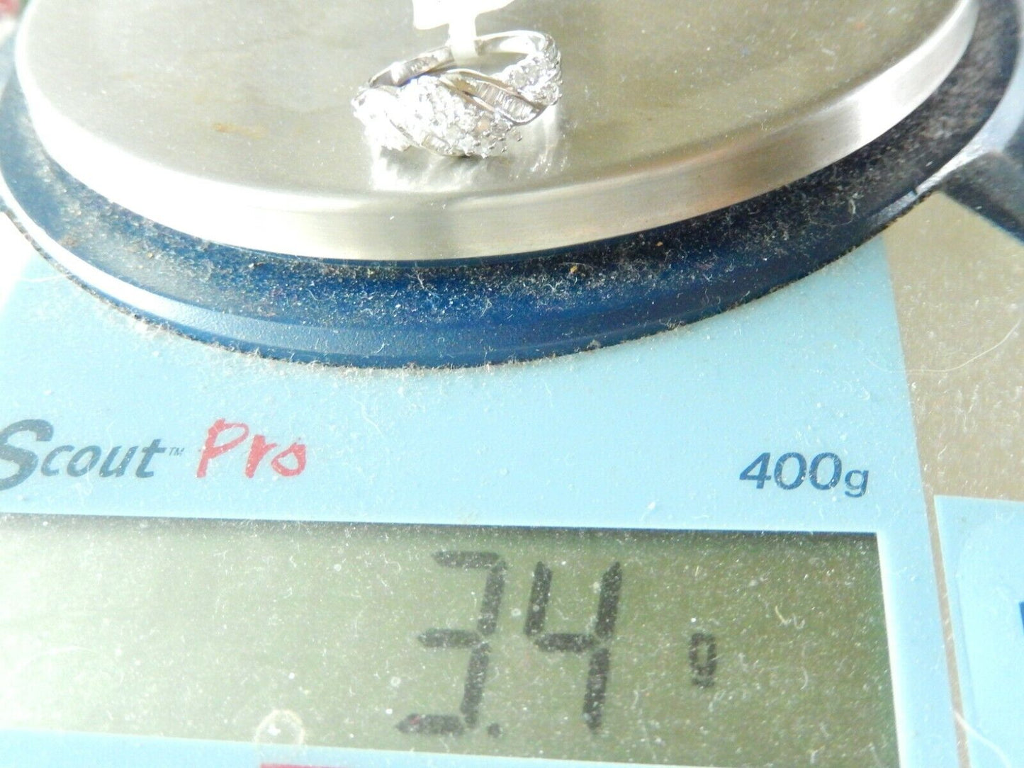 *NWT* 10K White Gold .50 Ct TW Ladies Diamond Wedding Ring Size 7 1/2
