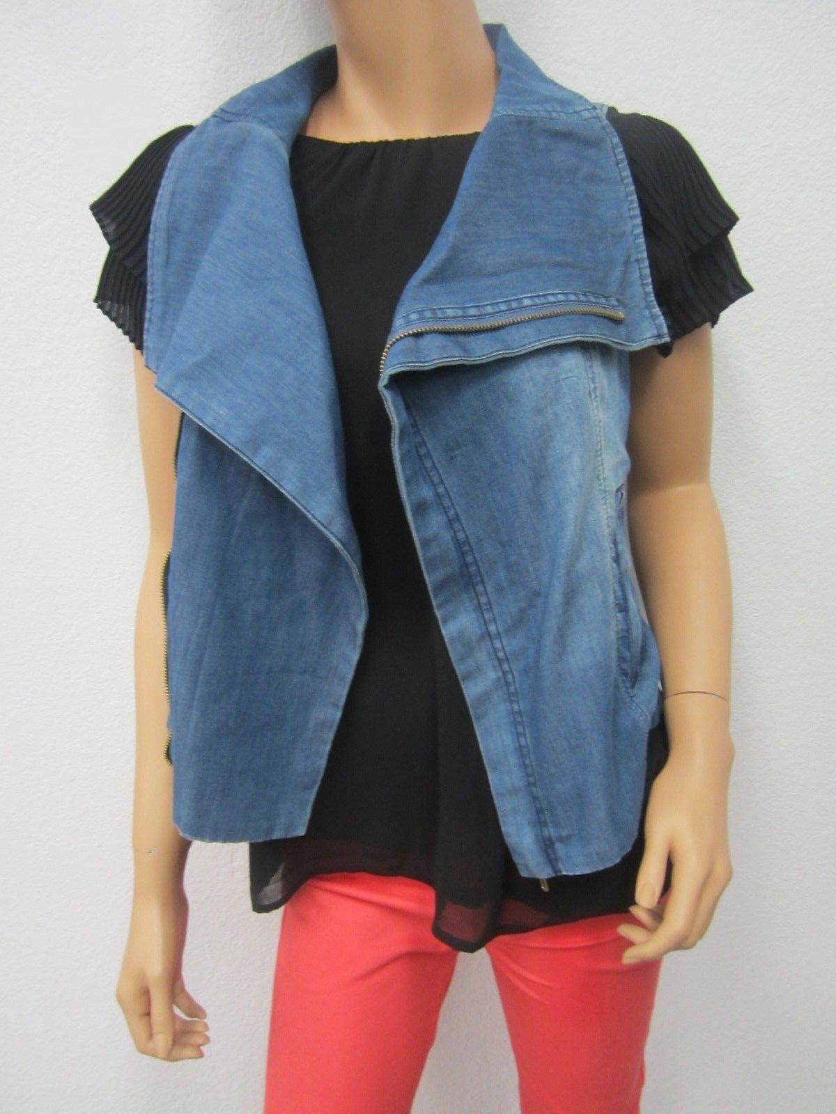 NWT Gianni Bini Zip Up Denim Vest Size XS - Retail $59