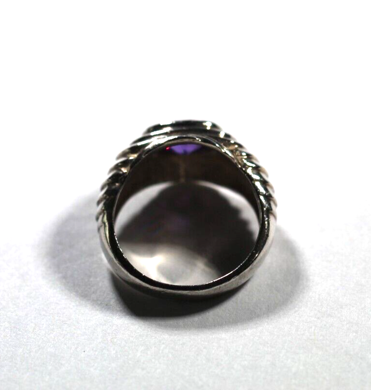 *VINTAGE*  Sterling Silver Dome Shape 1.25 CT Oval Amethyst Cocktail Ring Sz 6