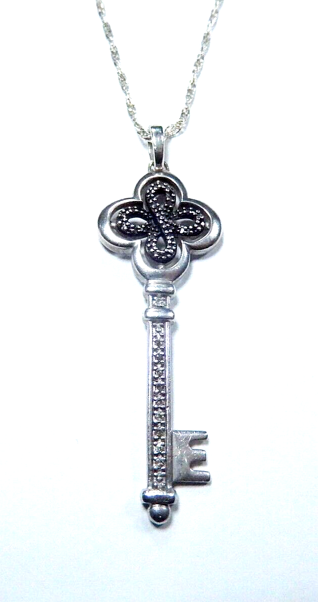 *VINTAGE*  Sterling Silver Real White & Black Diamond Key Pendant w/24" Chain