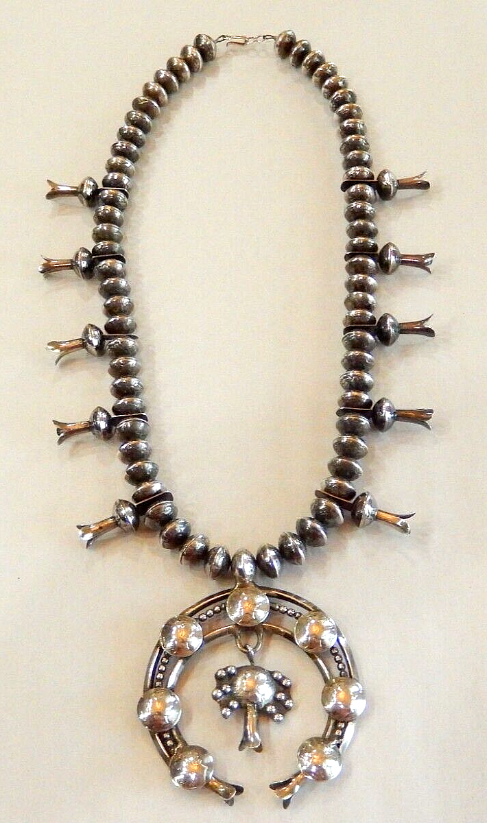 *VINTAGE* R A R E - Native American Mercury Dime Squash Blossom Necklace 440 gms