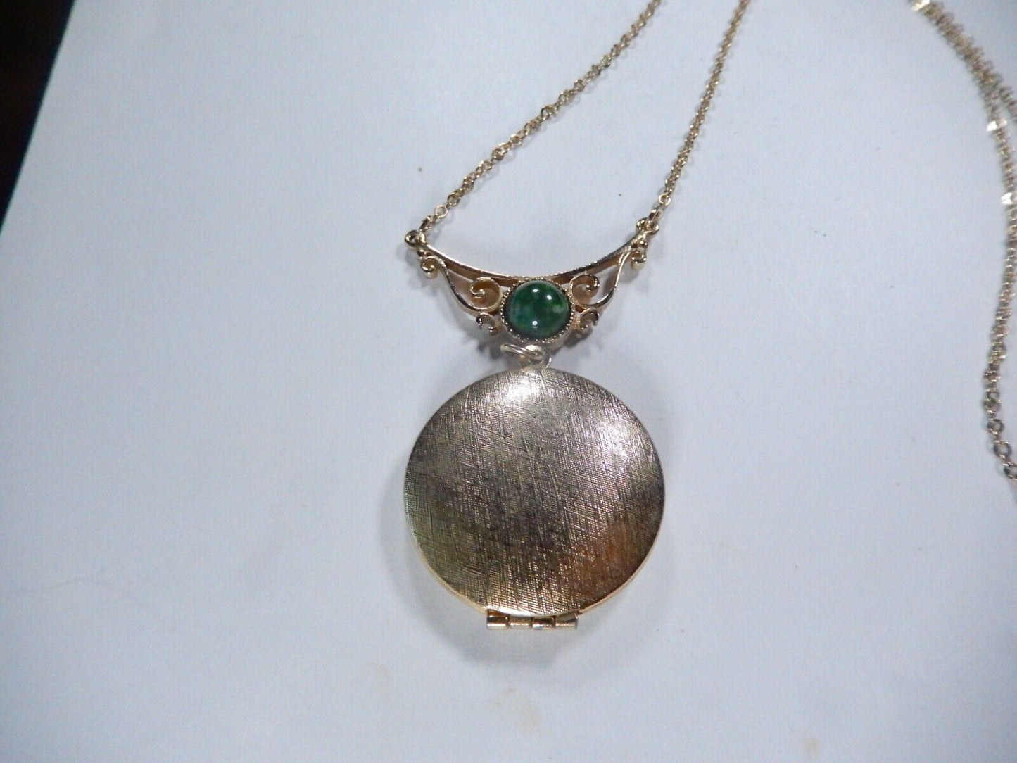 *VINTAGE* SARAH 1-1/4"  Gold Tone Locket Pendant Pressed Victorian Design 18”
