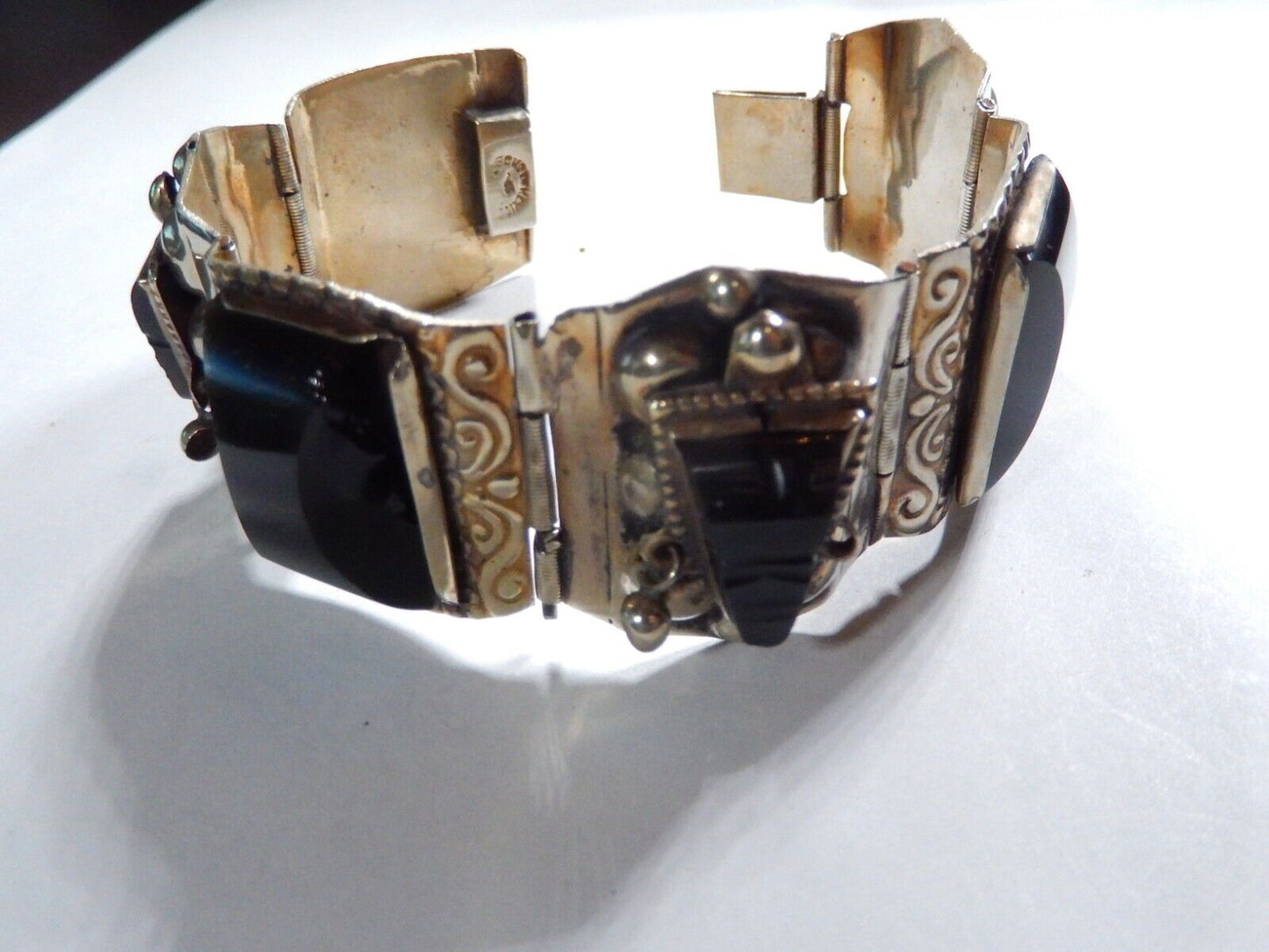 VINTAGE ONYX PANEL BRACELET HECHO EN MEXICO ABOUT 7 " LONG