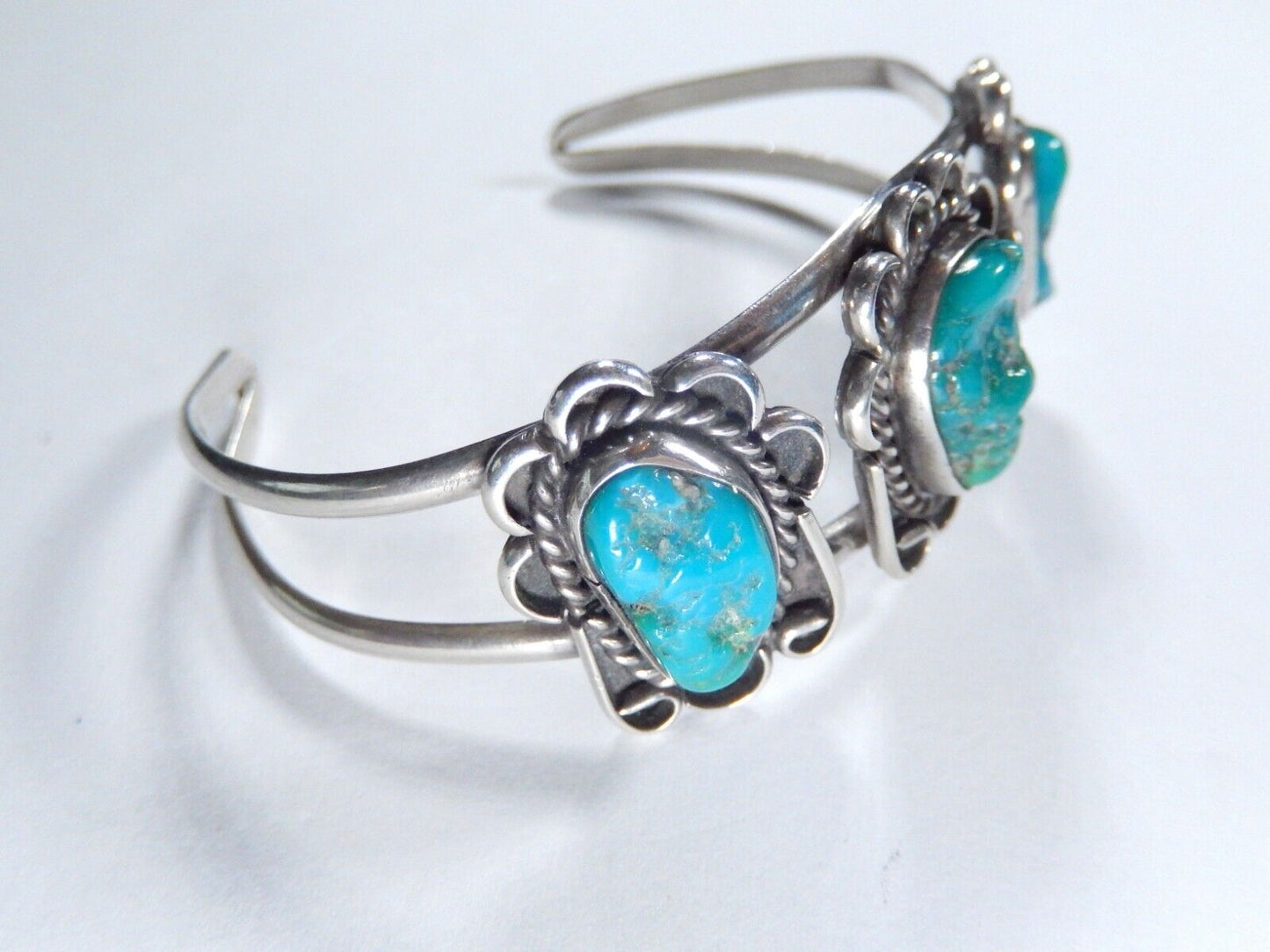 VINTAGE- Signed Native American Navajo Turquoise Sterling silver Cuff Bracelet