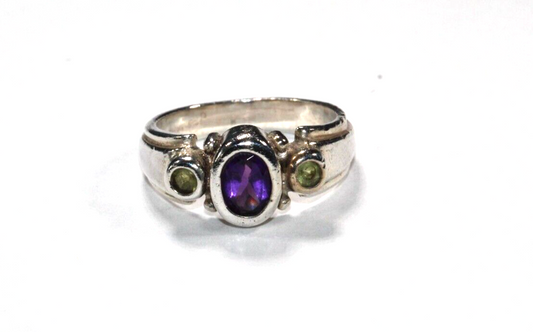 Vintage Sterling Silver 925 Purple Amethyst & Peridot RING Size 5.25