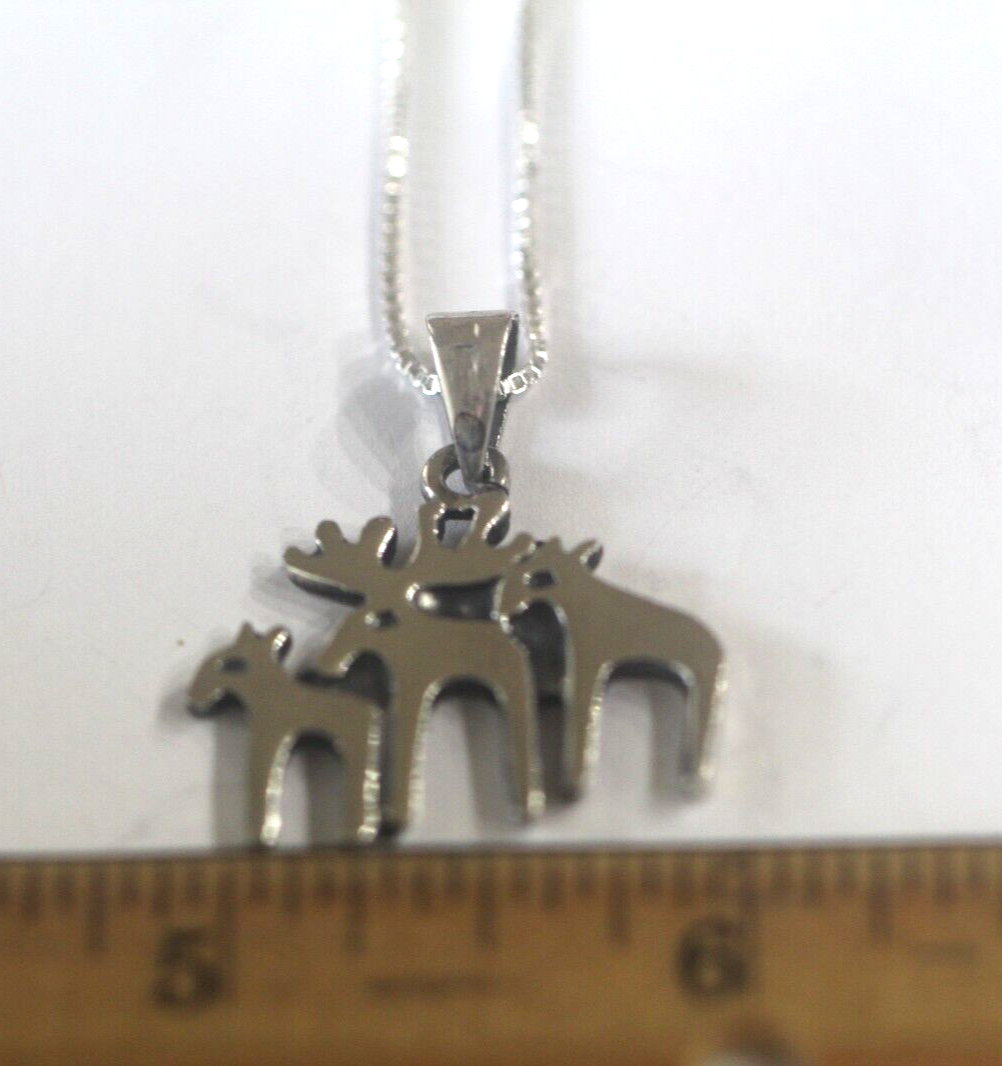 925 Sterling Silver Vintage Moose Family Pendant w/18" Sterling Box Chain