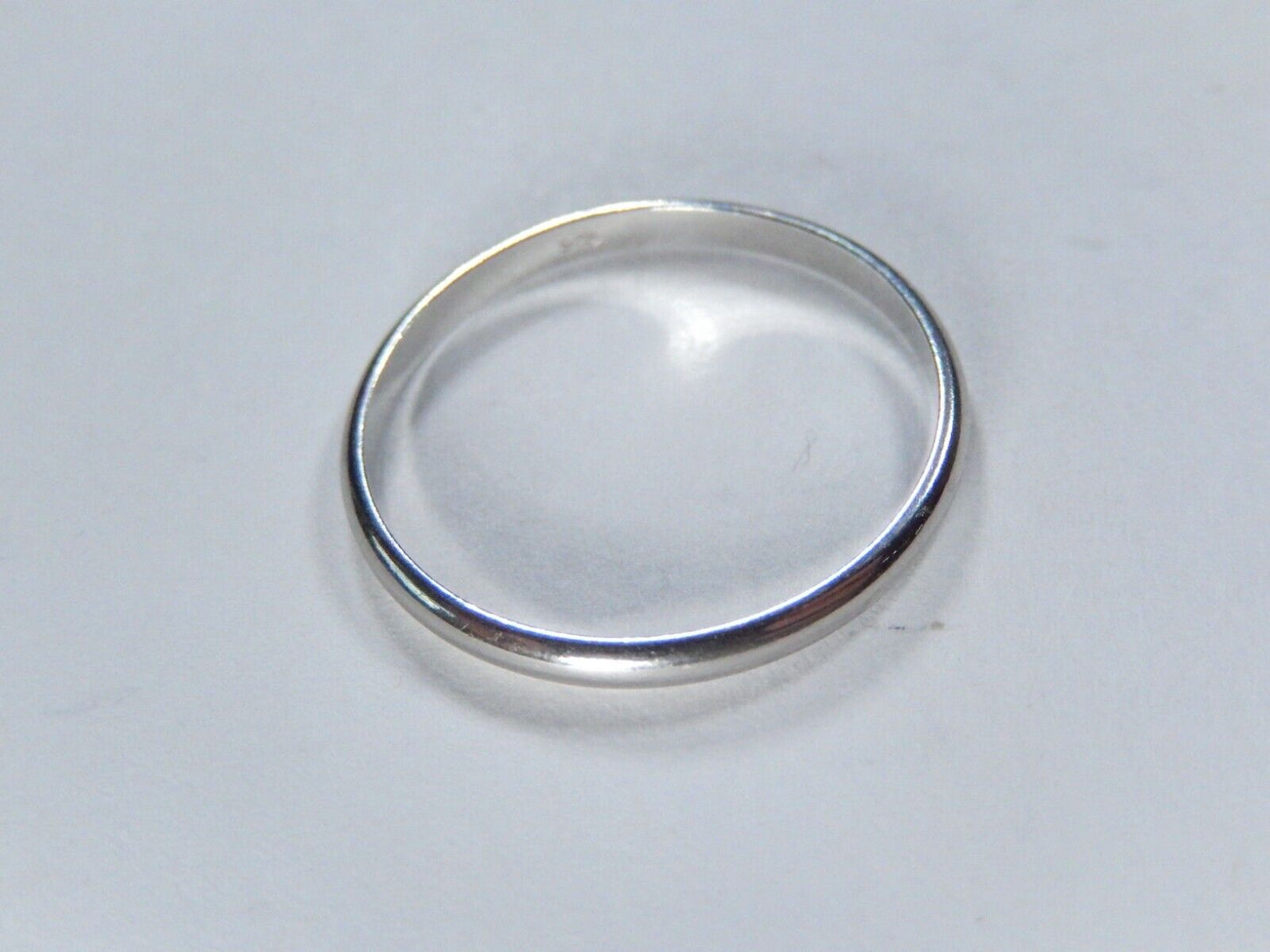 *VINTAGE* Sterling Silver Thick 2.00mm Wide Round Wedding Band Size 8.75