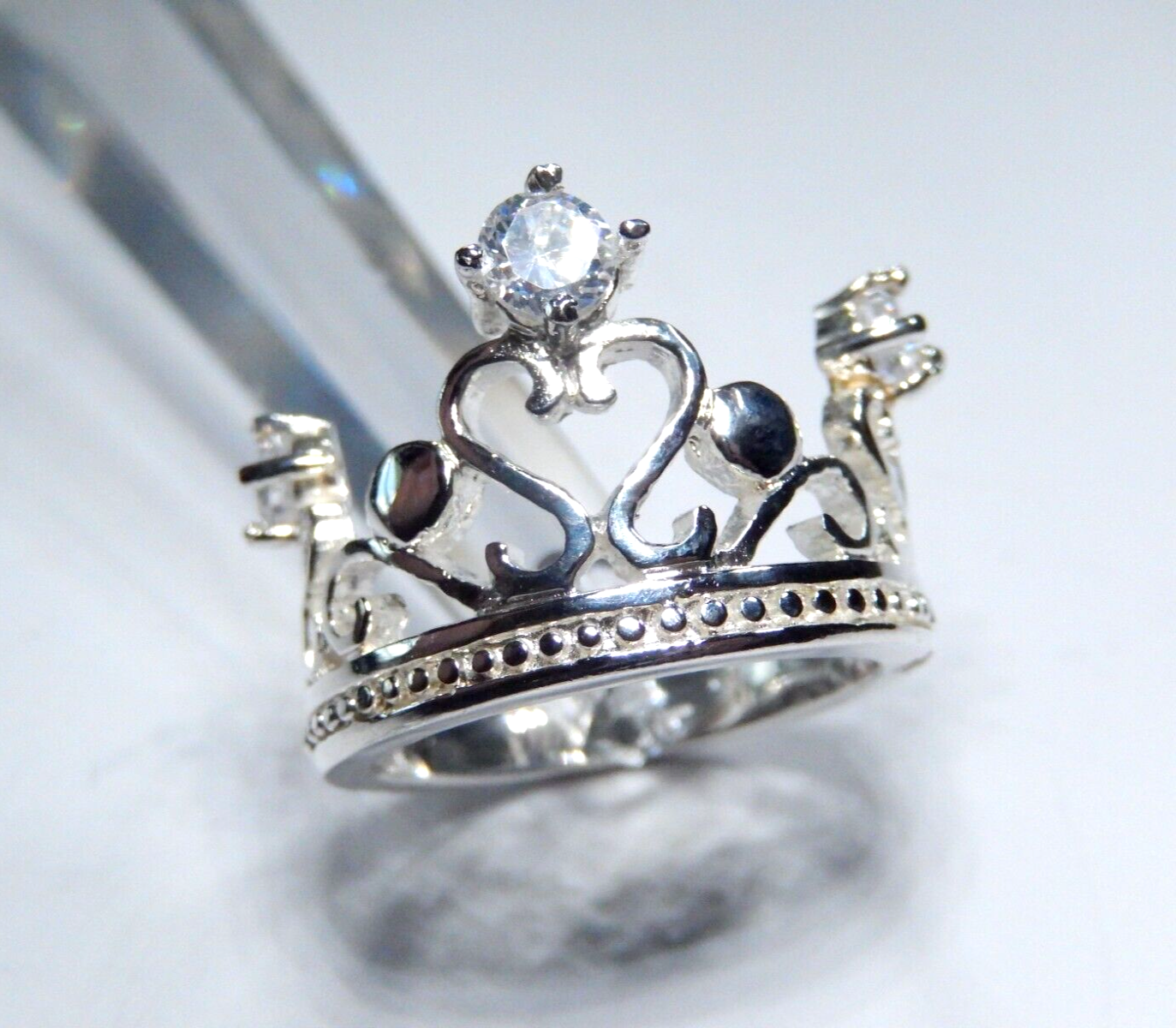 LARGE 925 Sterling Silver Three C Z Heart Crown Design Wide Ring Size 8.25