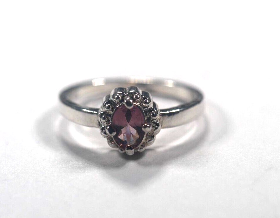 Ornate Purple Amethyst Solitaire 925 Sterling Silver Ring Size 8.75