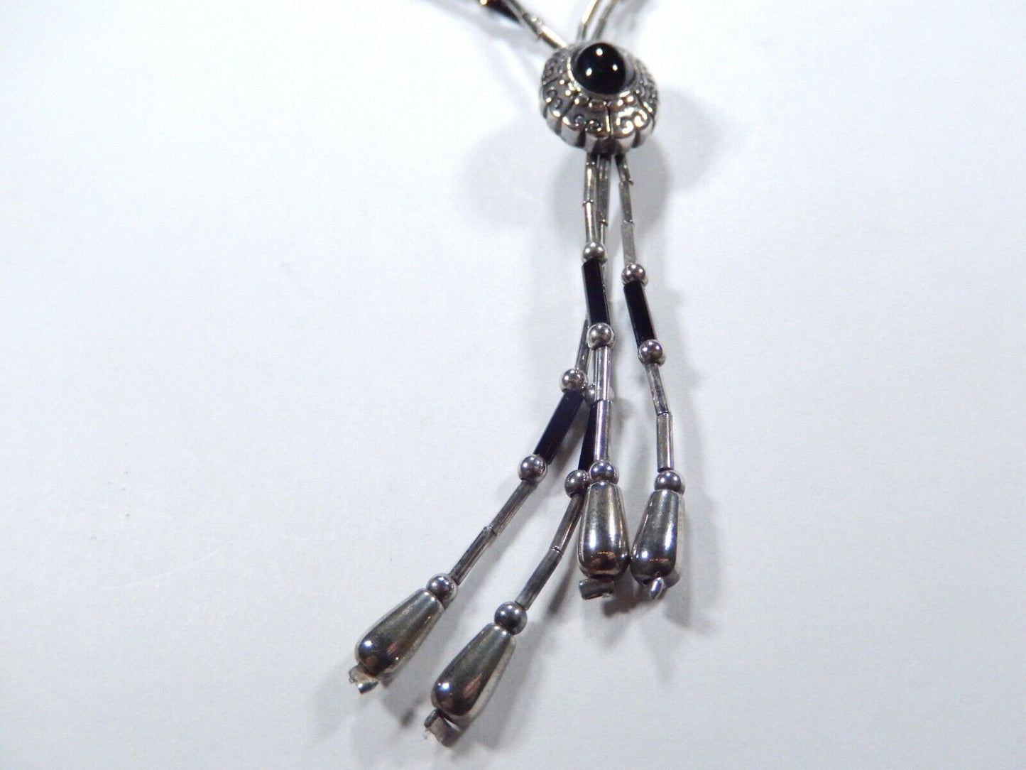 Vintage  Liquid Silver Tone & Black Stone Multi Strand Southwest 18" Necklace
