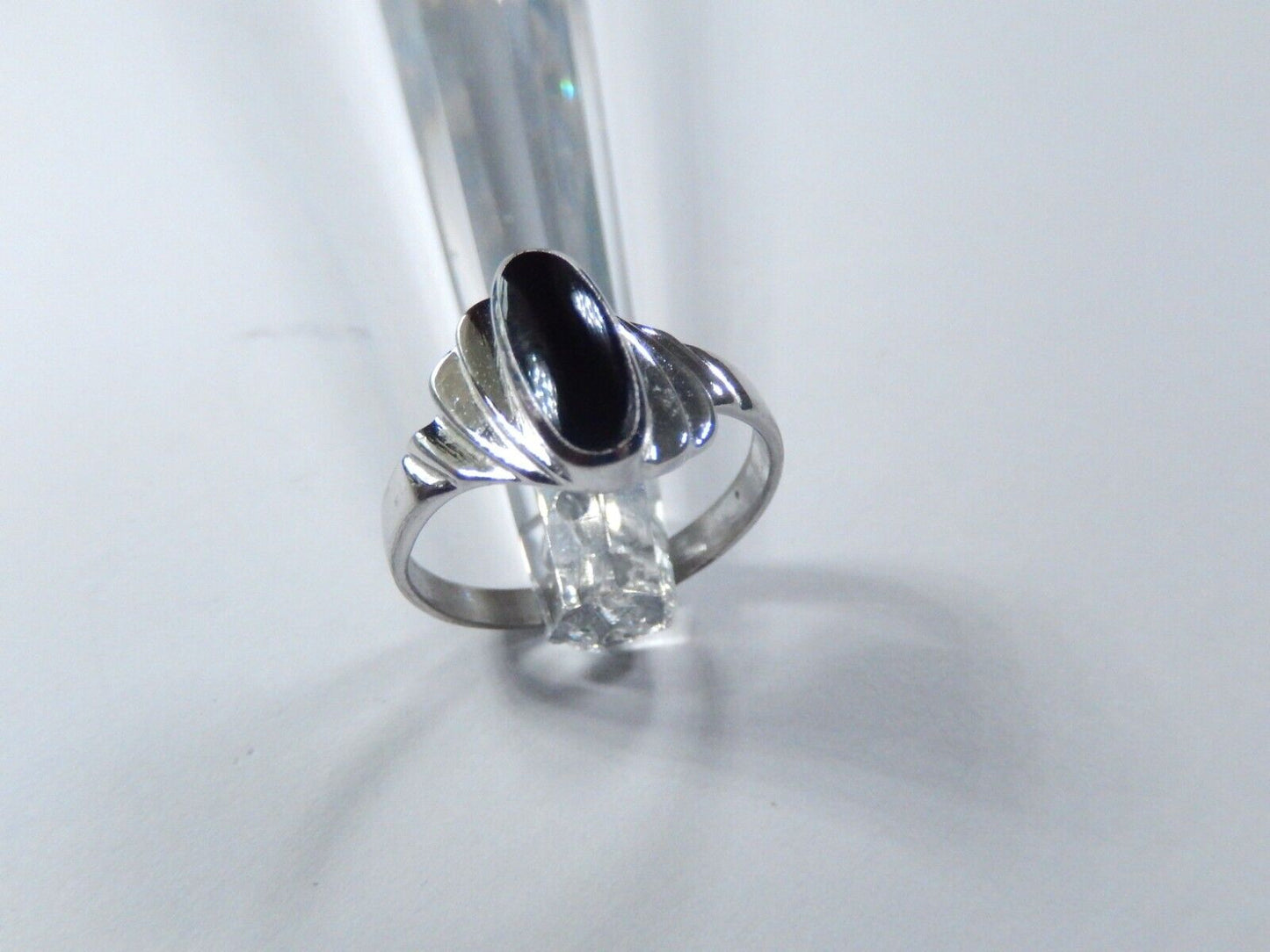 *VINTAGE*  Modernist Long Oval Black Onyx Sterling Silver Ring Size 8