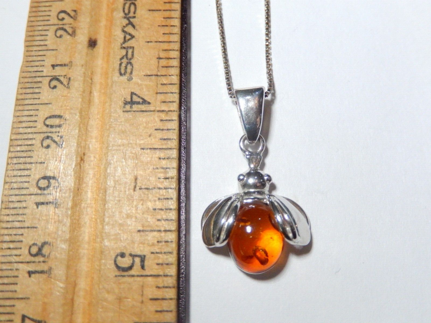 BALTIC AMBER Bumble Bee Pendant  925 STERLING SILVER w20 Box Sterling Chain