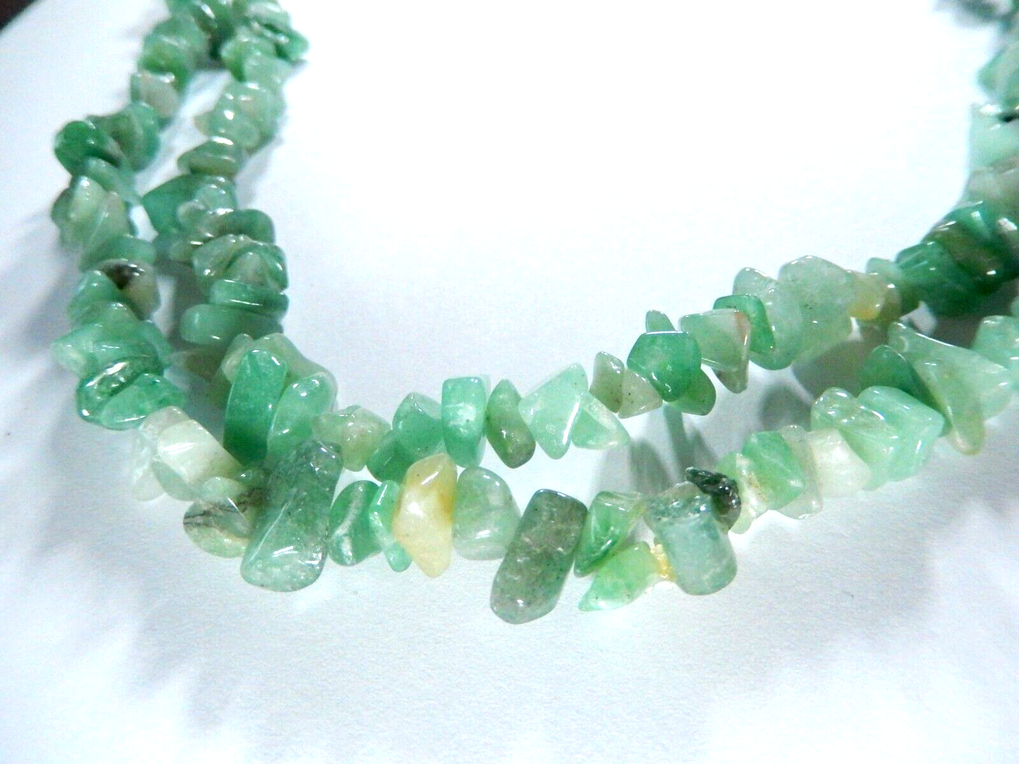 *VINTAGE*   Green Jadeite/Jade Chip Infinite Strand Necklace 42" NO CLASP.