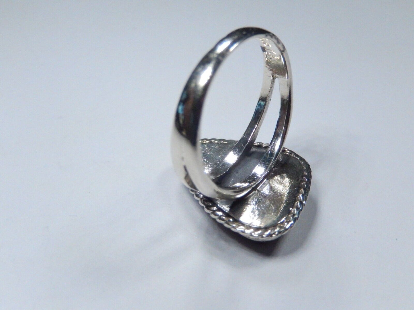 *VINTAGE*  Sterling Silver Southwest Black Onyx Ring  Sz 8.75