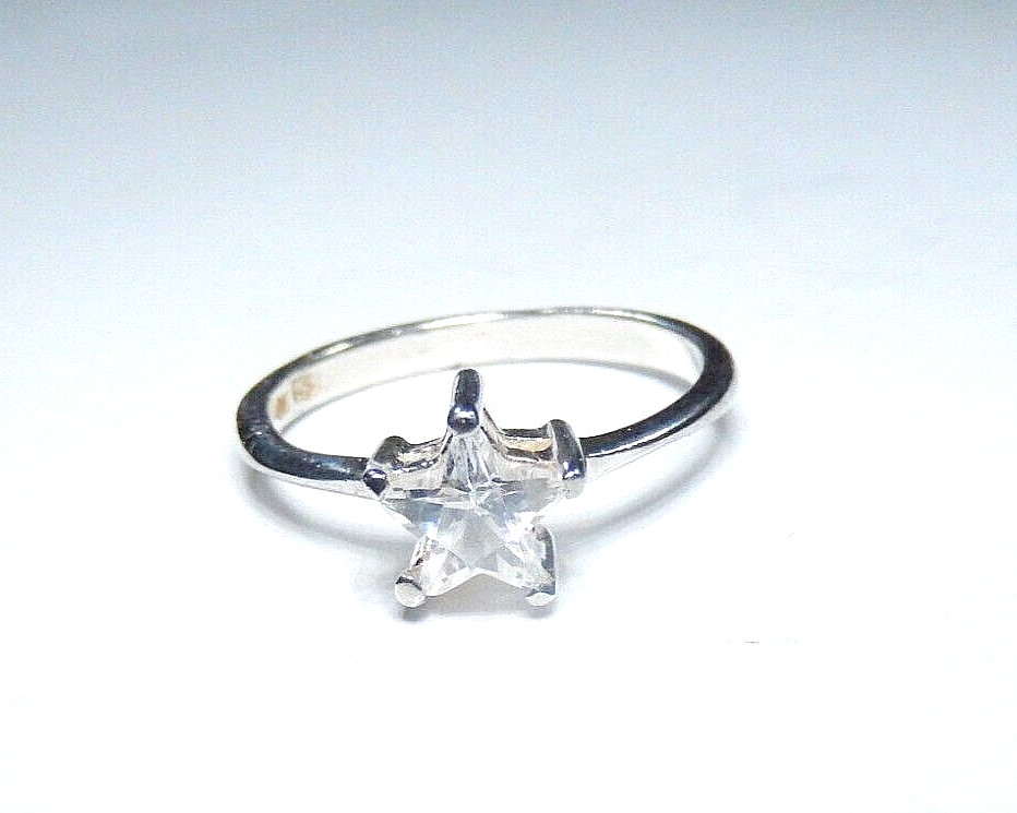 Eastern Star Design 7.5 mm CZ Solitaire Sterling Silver Ring Size 7