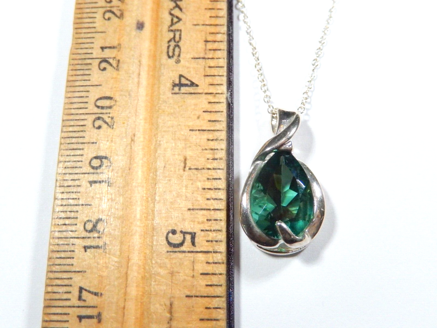 Gorgeous Green 400 CT Tsavorite Garnet 925 Sterling Silver Pendant w18 Chain