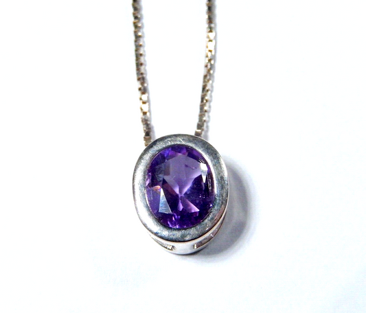 Sterling Silver 300 CT Purple Amethyst Bezel Set Oval Drop Pendant w18 Chain
