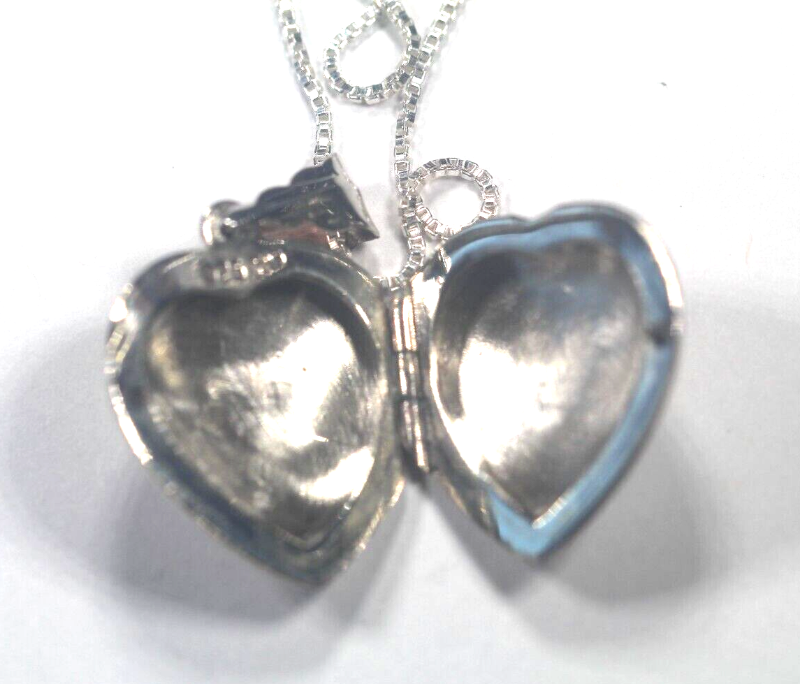 *VINTAGE* FAS Sterling Silver 925 Heart Shaped Photo Locket Pendant w/20" Chain