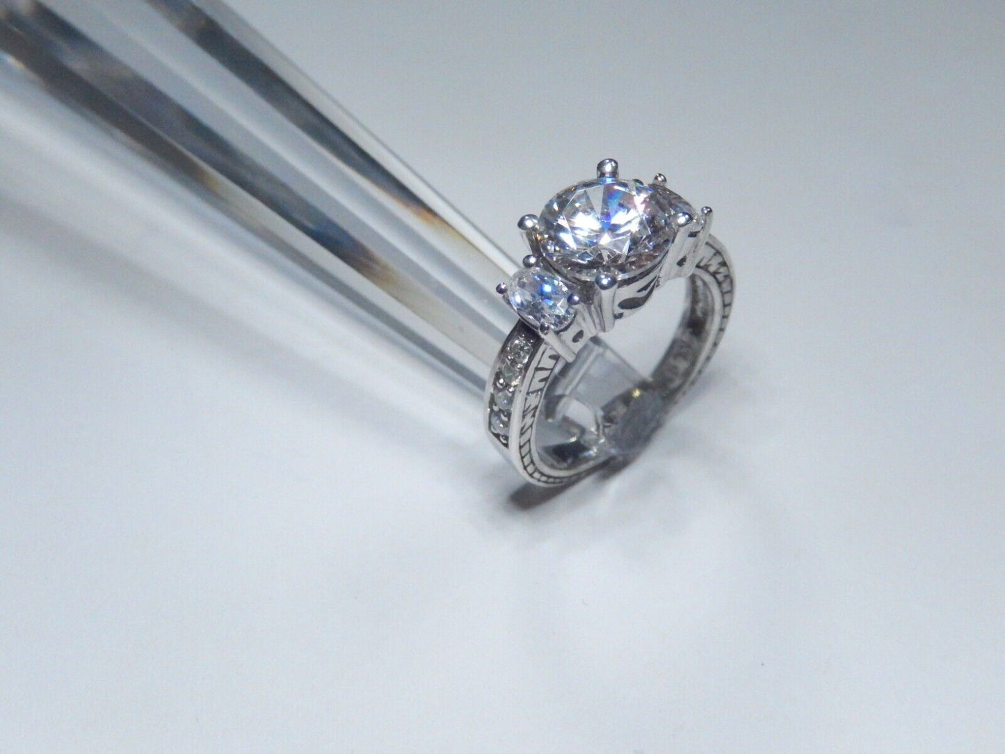 VINTAGE 2.5 TCW Round Cut 3-Stone Wedding Engagement Ring Sterling 925 Size 4.75