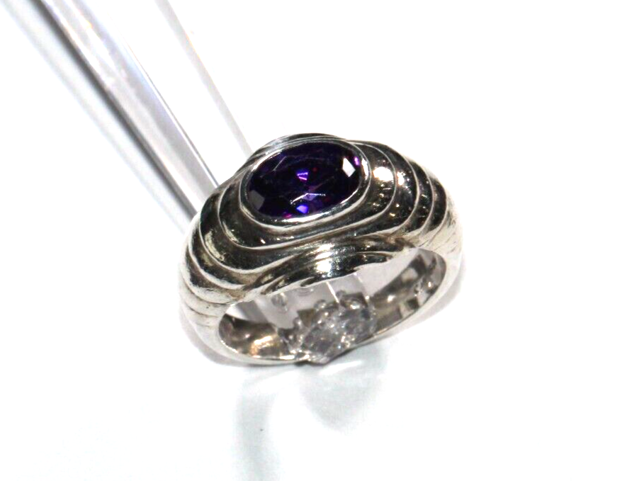 *VINTAGE*  Sterling Silver Dome Shape 1.25 CT Oval Amethyst Cocktail Ring Sz 6