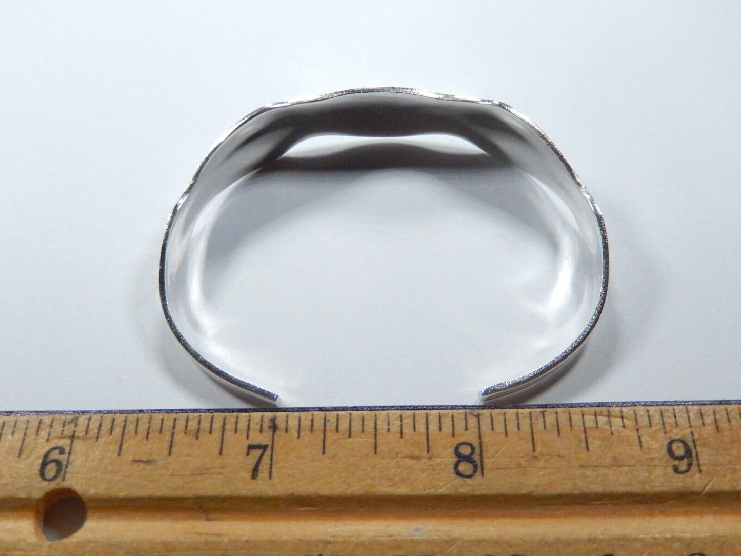 VTG W.M. A. Rogers Oneida LTD Silver Plated Floral Double Spoon Cuff Bracelet