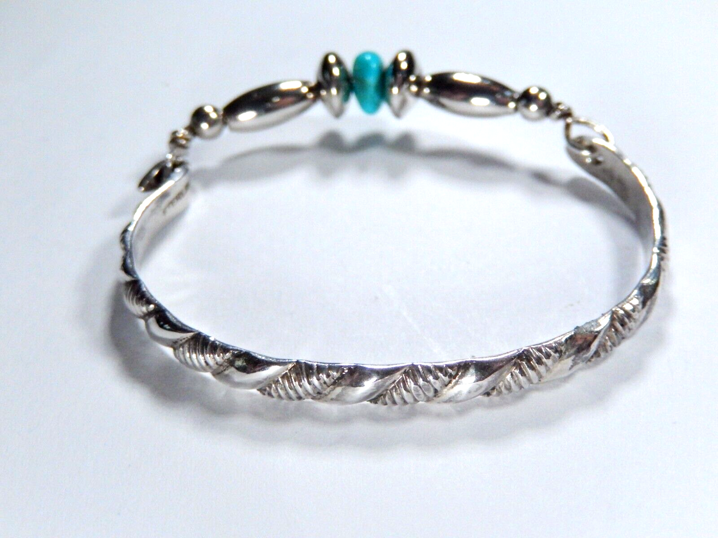 VINTAGE - Sterling Silver Southwest Small Wrist / Child Bracelet Turquoise 7.1gm