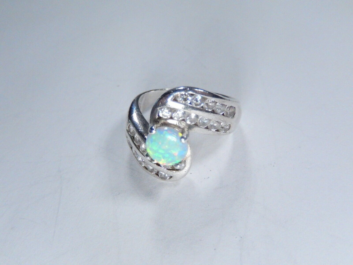 *VINTAGE* Sterling Silver 925 Opal And CZ Bypass Ring Size 7.5