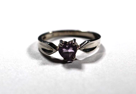 *VINTAGE* 925 Sterling Silver Heart Shaped Amethyst Ring Size 8.75