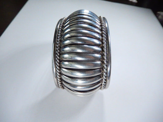 Vintage Native American Navajo PA Sterling Silver Cuff Bracelet Heavy 75grams