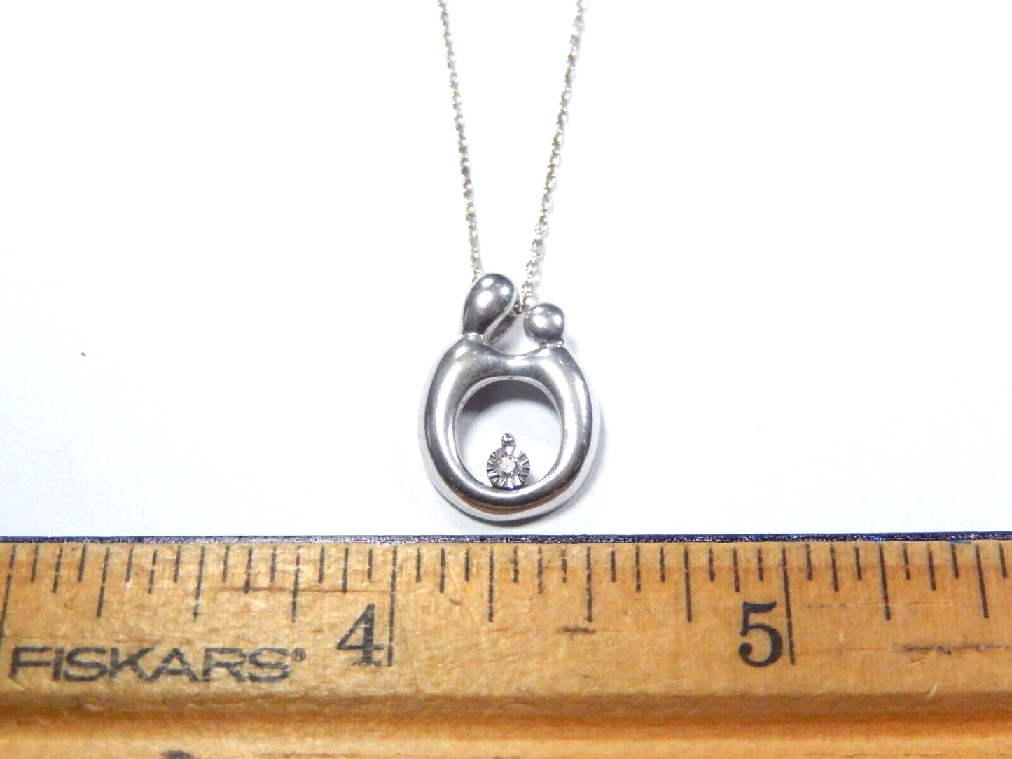 LOVELY STERLING SILVER & DIAMOND MOTHER & CHILD PENDANT w/18" Sterling Chain