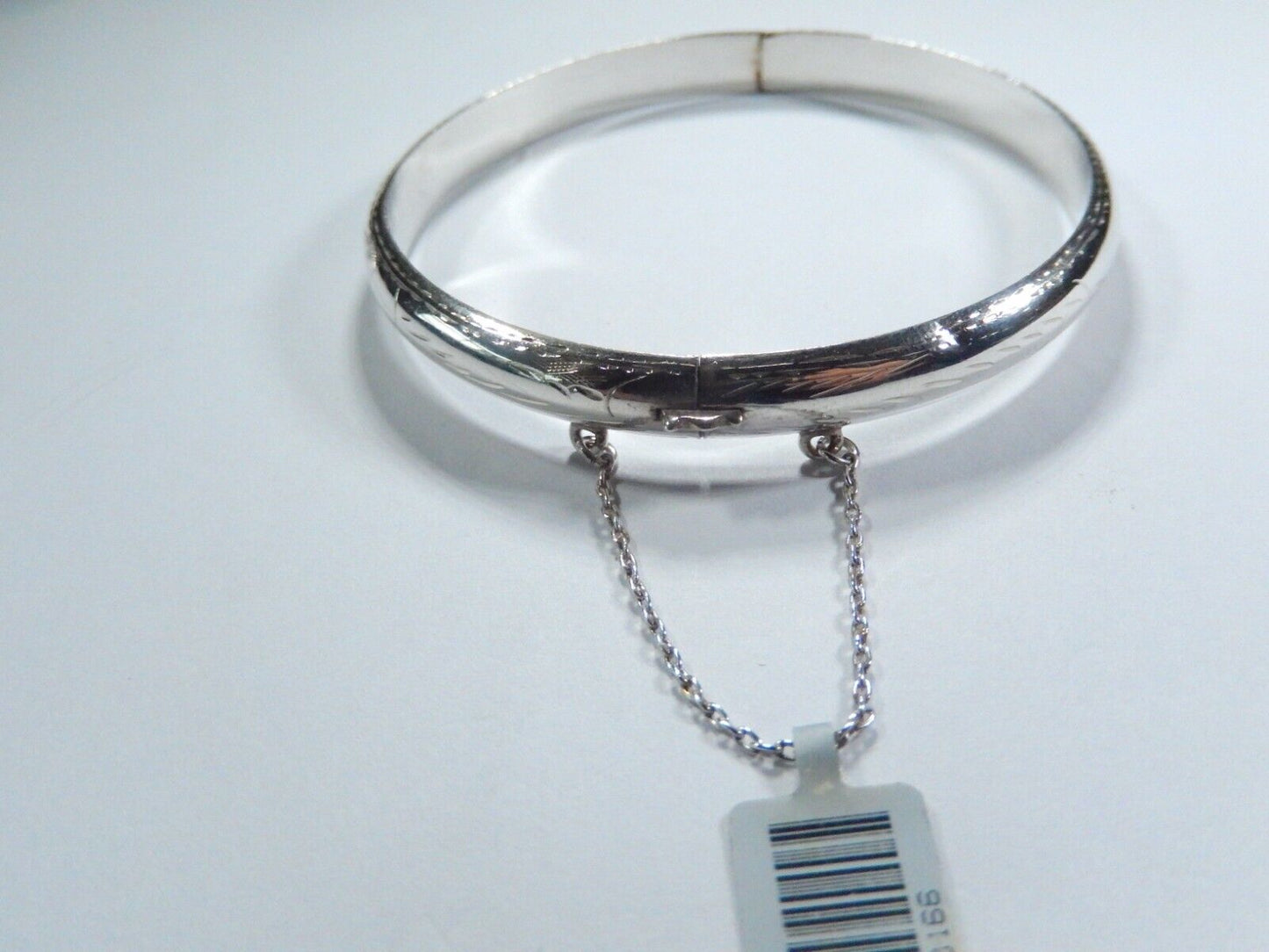 VINTAGE* 925 Etched Sterling Silver Hinged Bangle Bracelet w/ safety chain