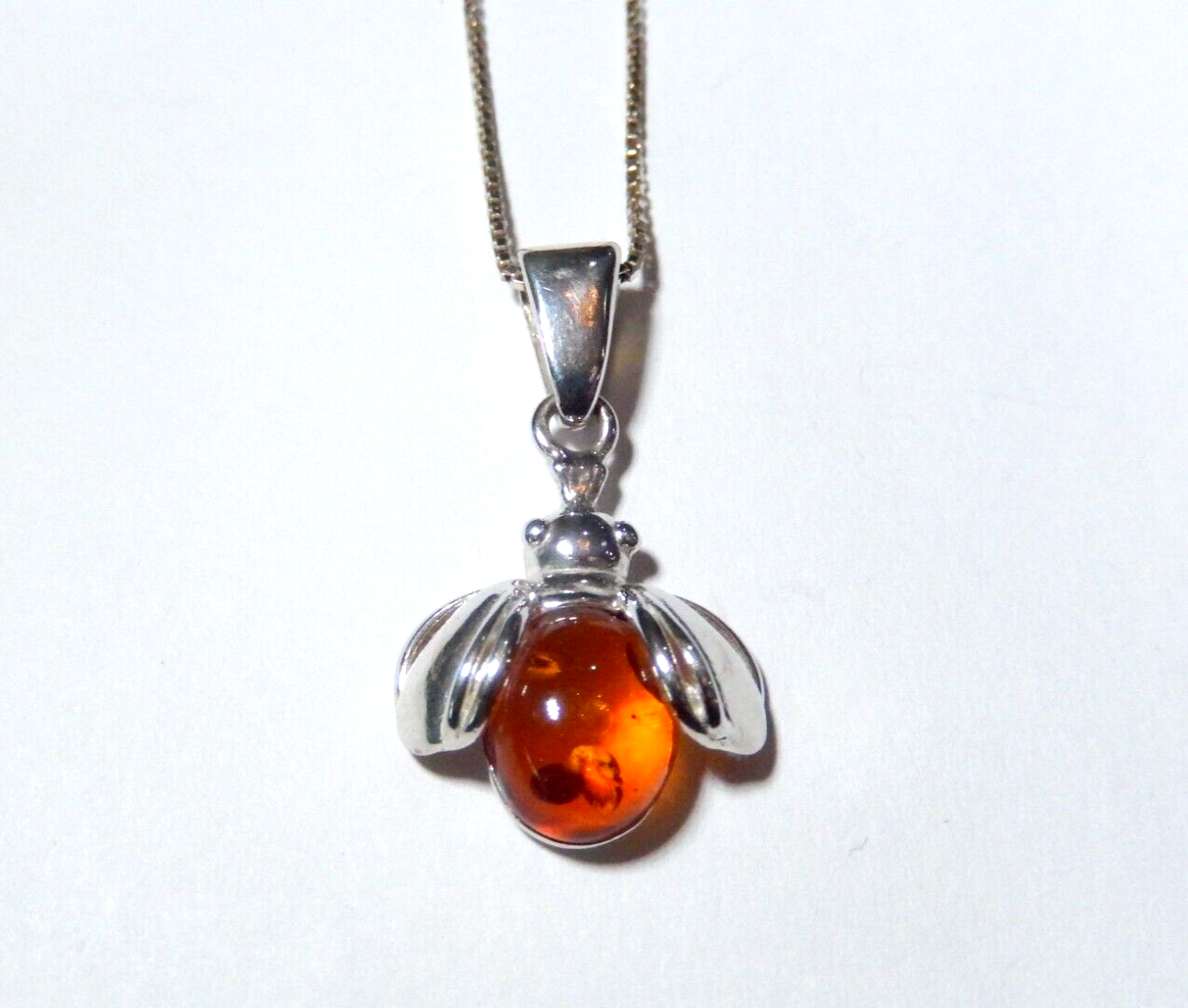 BALTIC AMBER Bumble Bee Pendant  925 STERLING SILVER w20 Box Sterling Chain