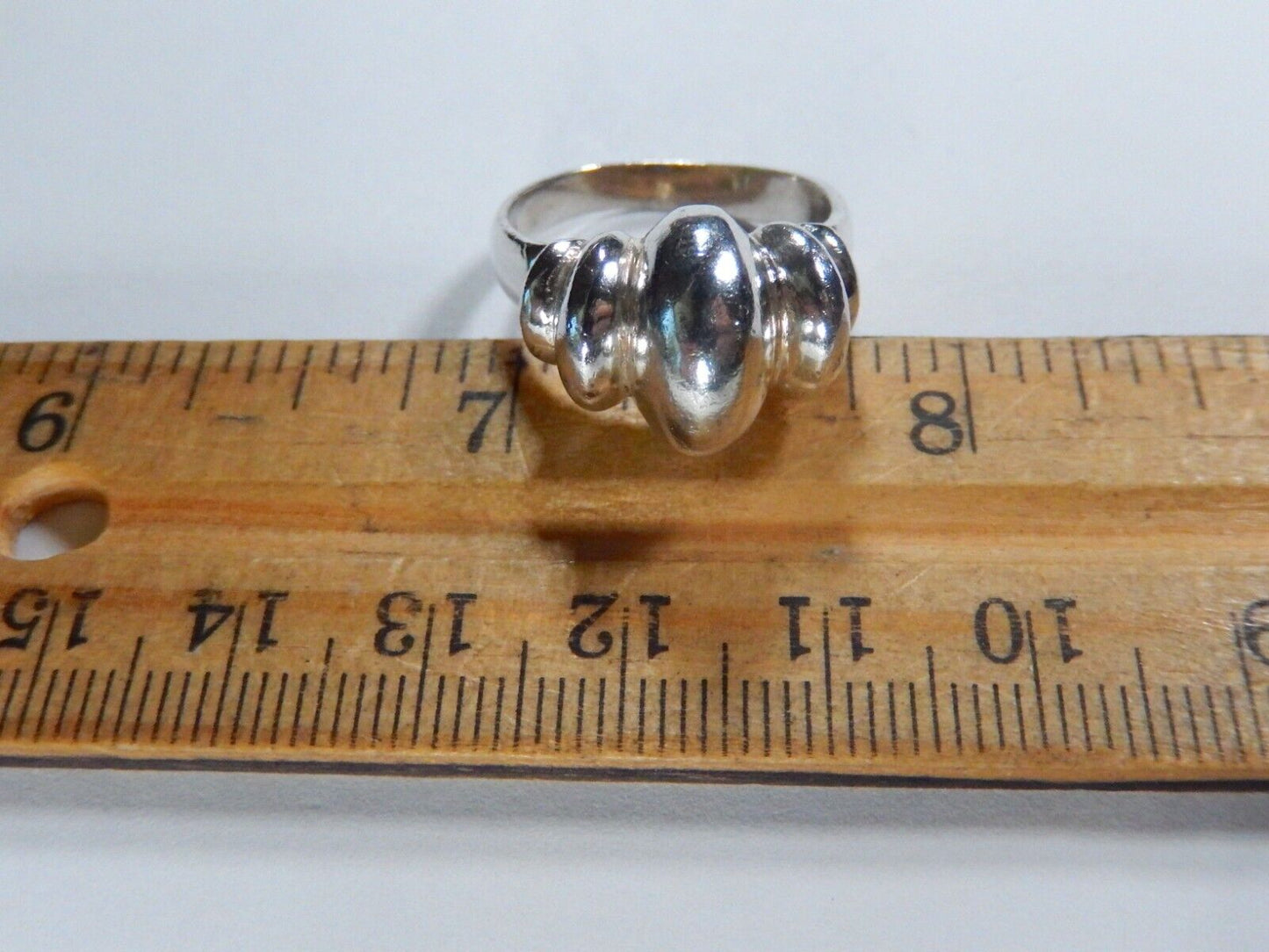 *VINTAGE*  Stunning Sterling Silver 925 Ribbed/Scalloped Dome Ring 8.1g Size 8.5